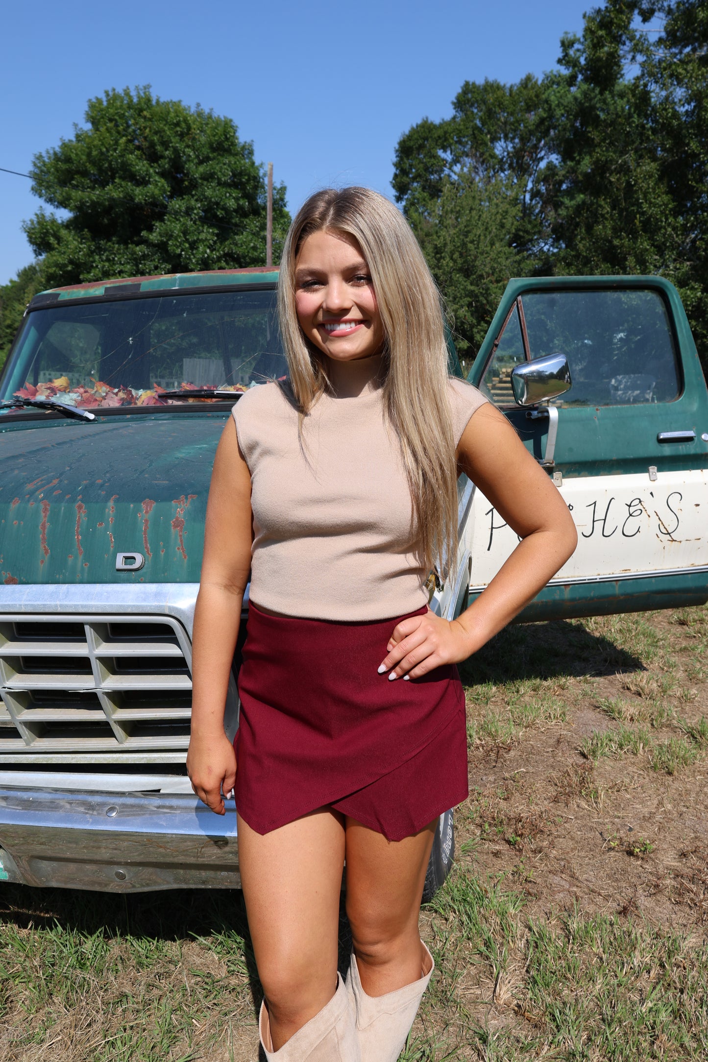 Rory Skort(burgundy)