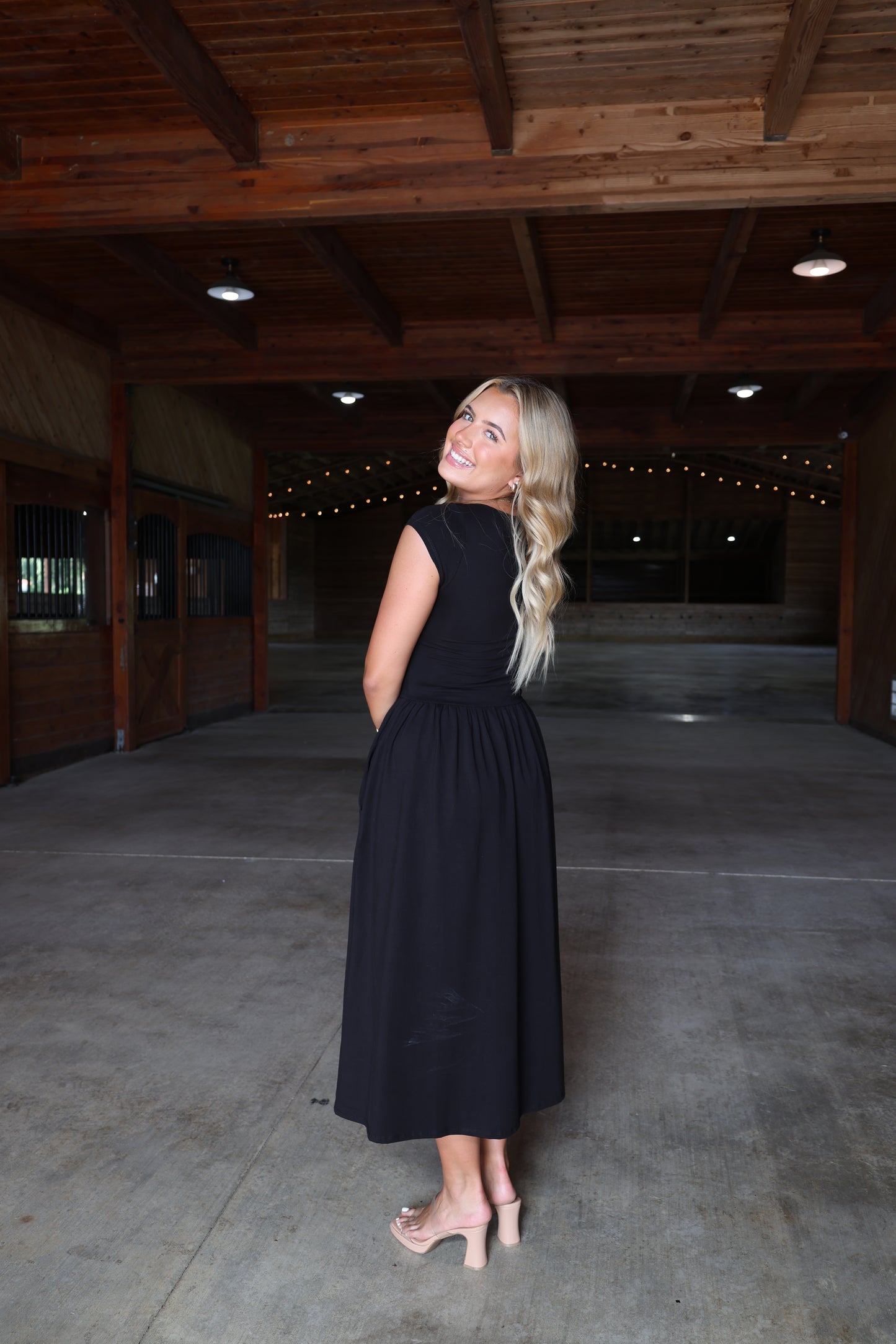 Aspen Dress(black)