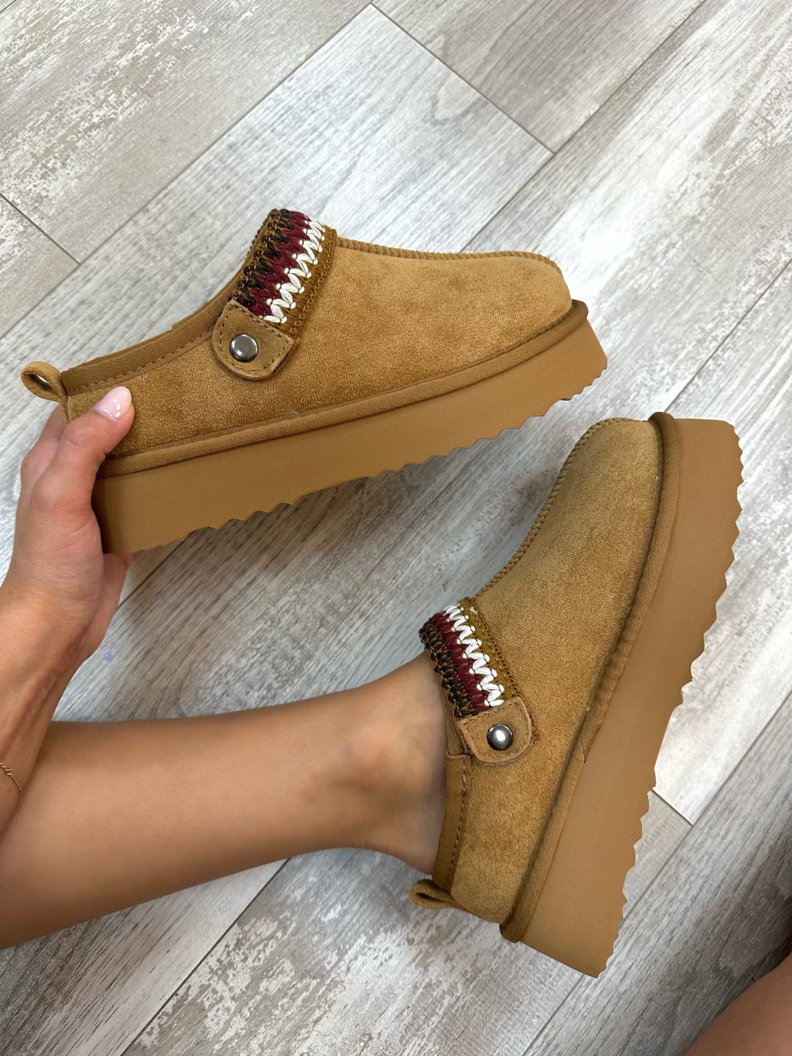 Storm Slip On(chestnut)