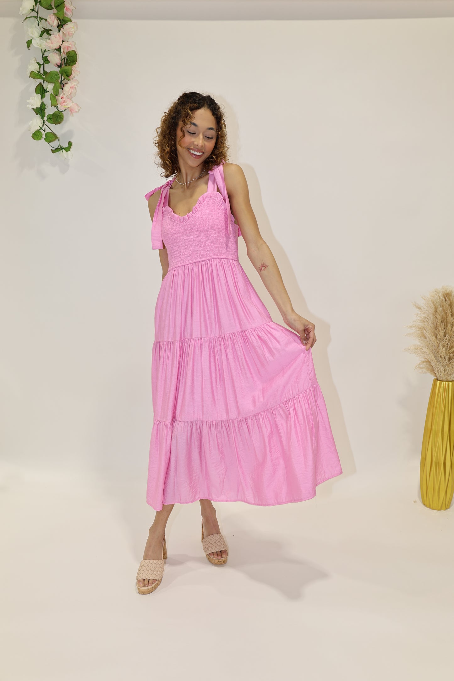 Entrance Is Yours (pink)