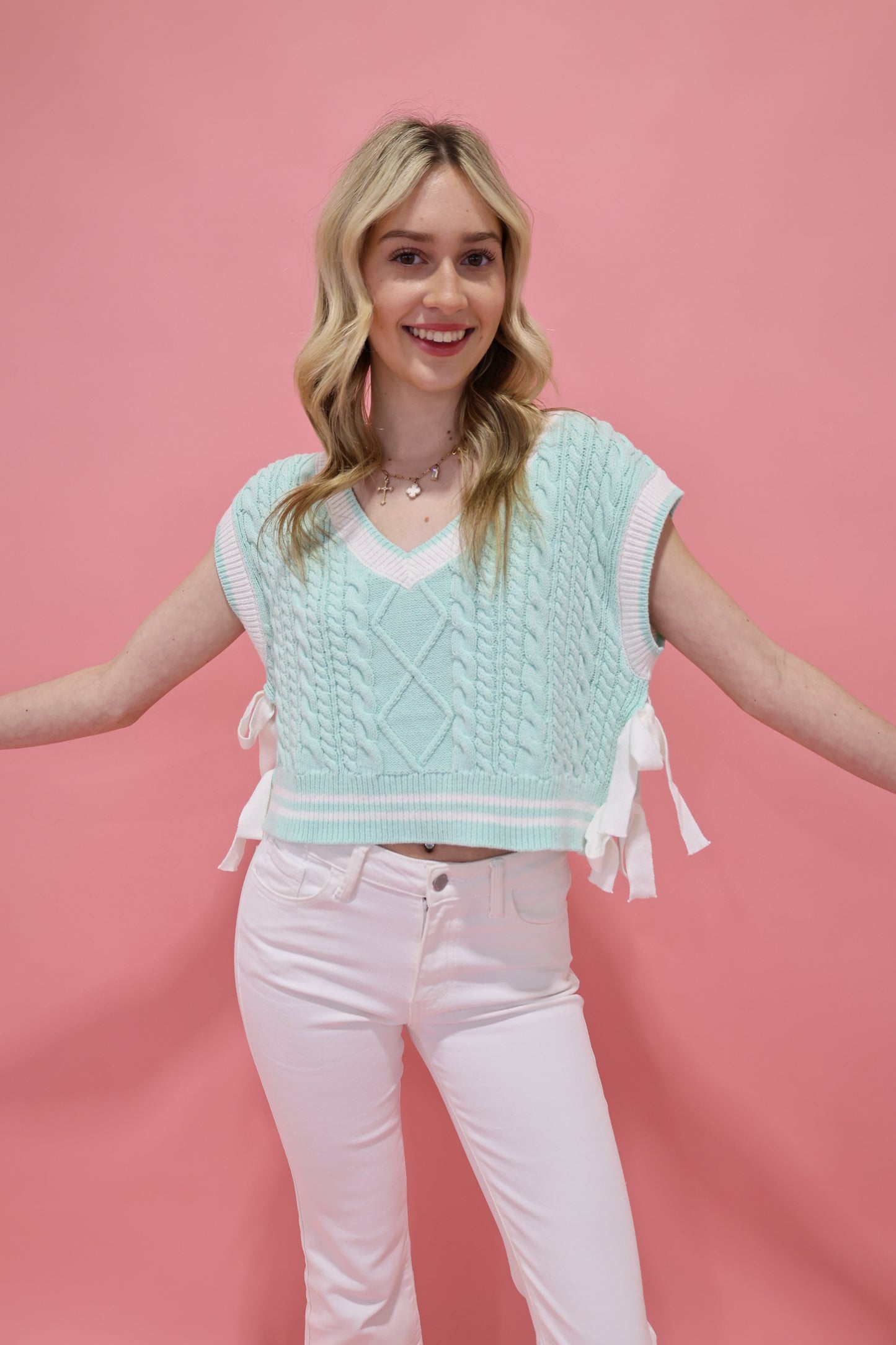 Lace Sweater Vest (mint)