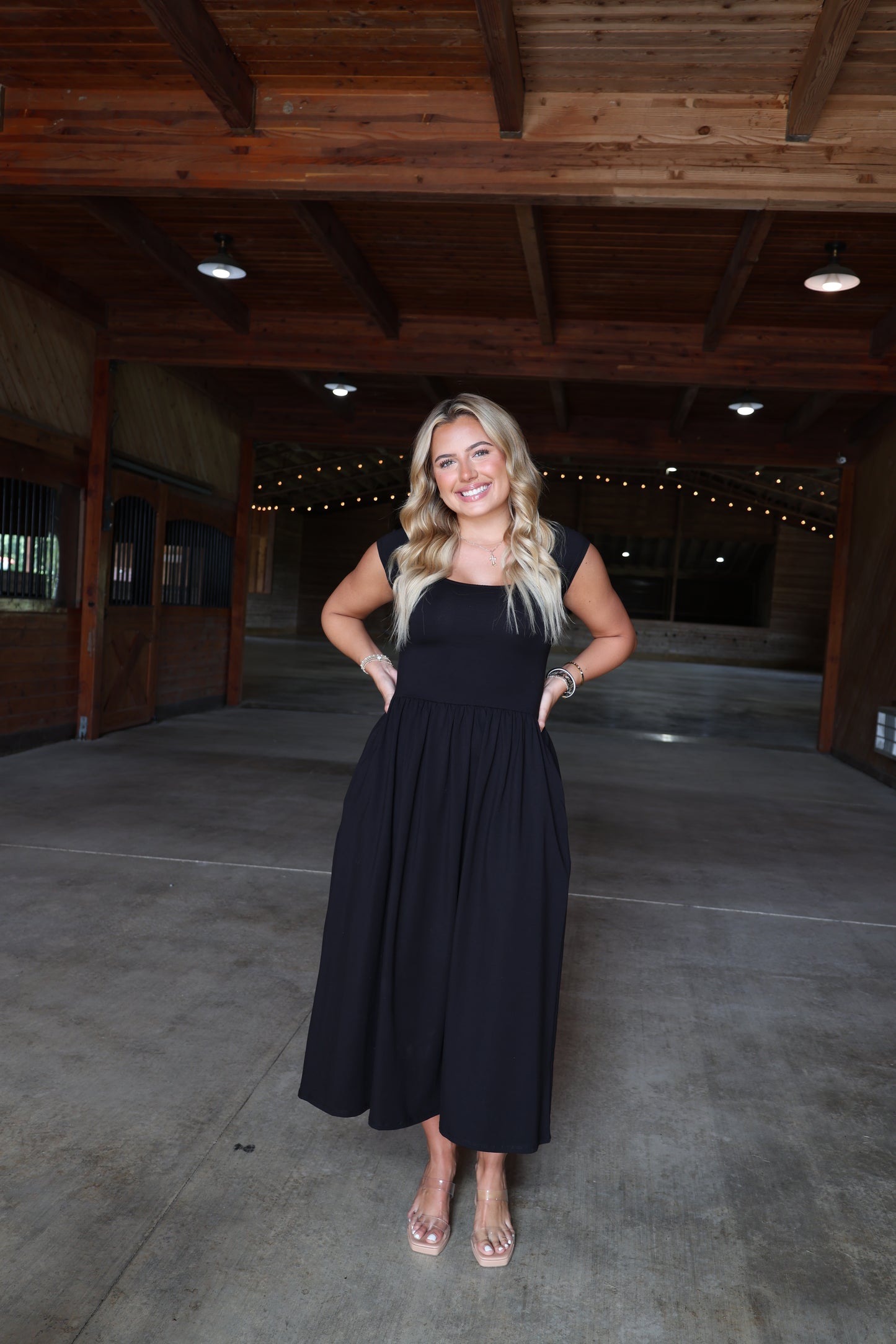Aspen Dress(black)