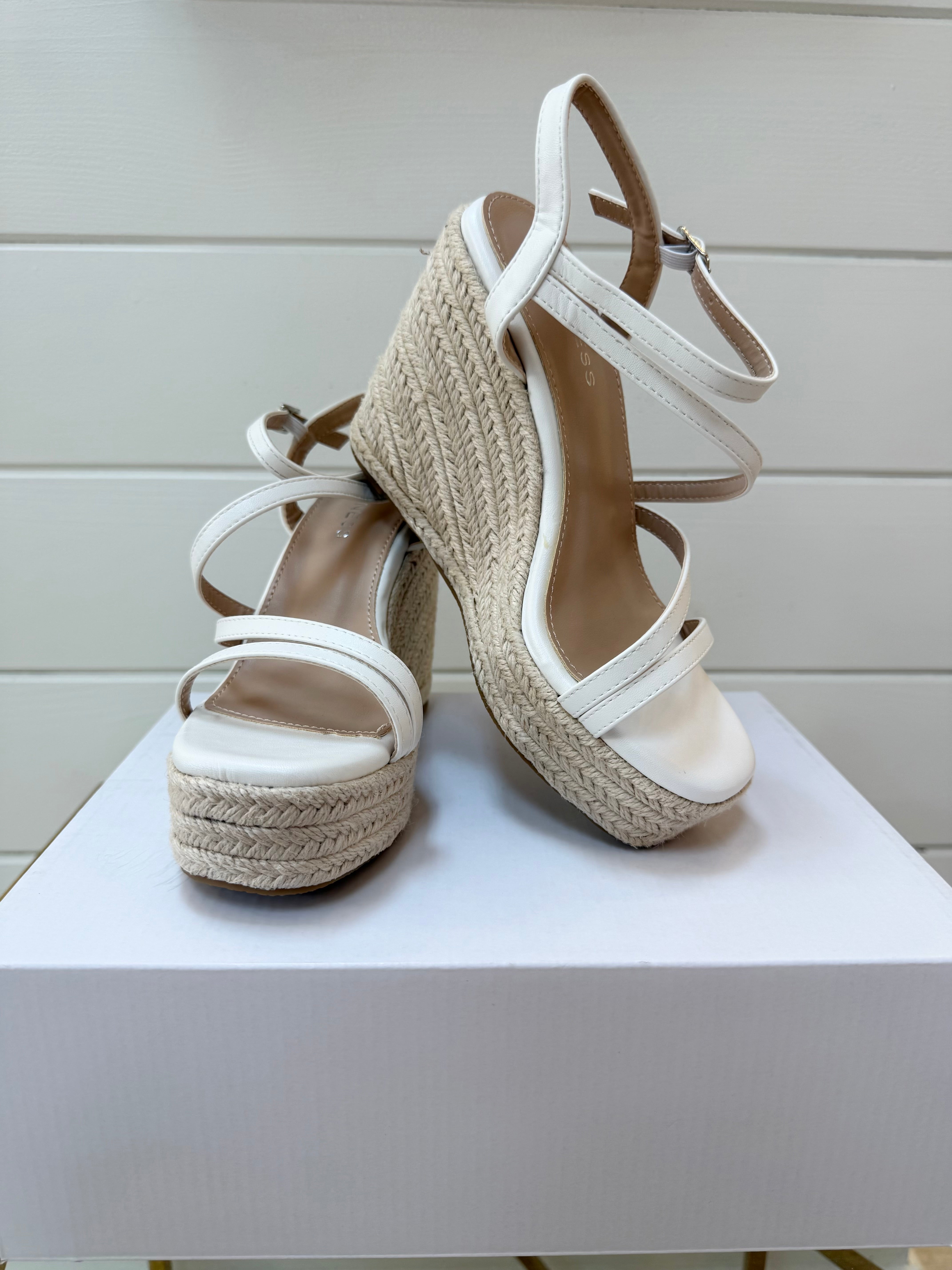 Roma Wedge-White