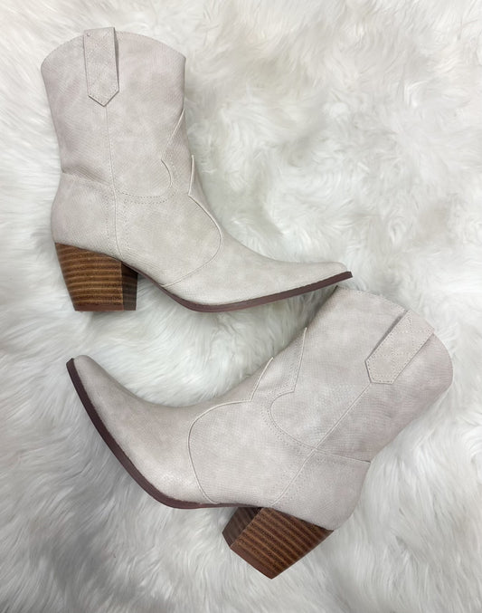 Maxwell Bootie
