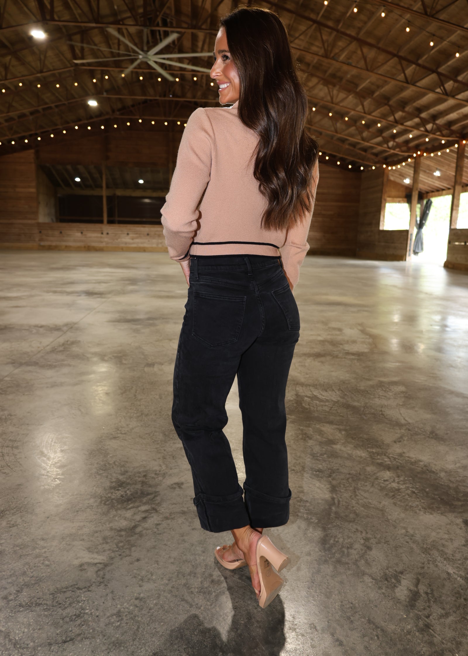 Essence Top