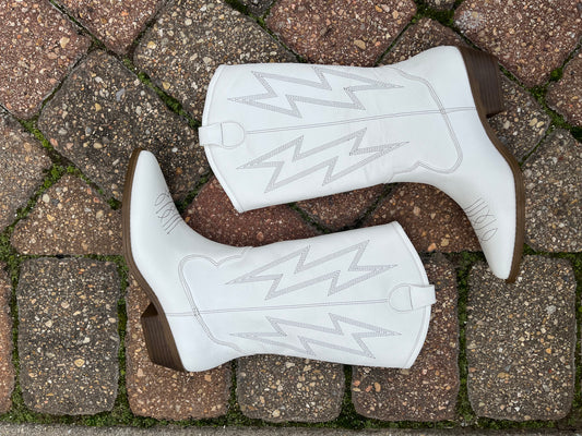 Josea White Boot