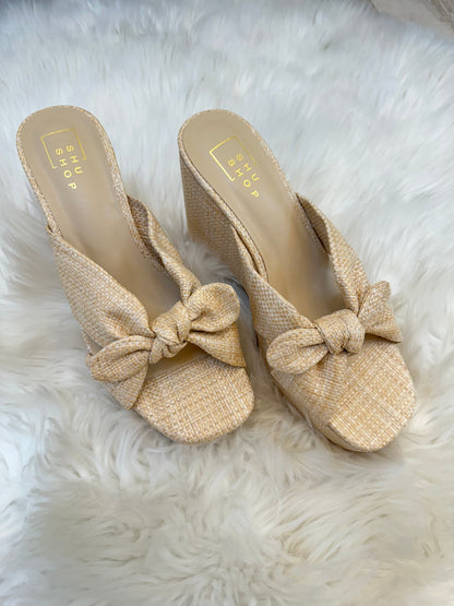 Lisa Wedge