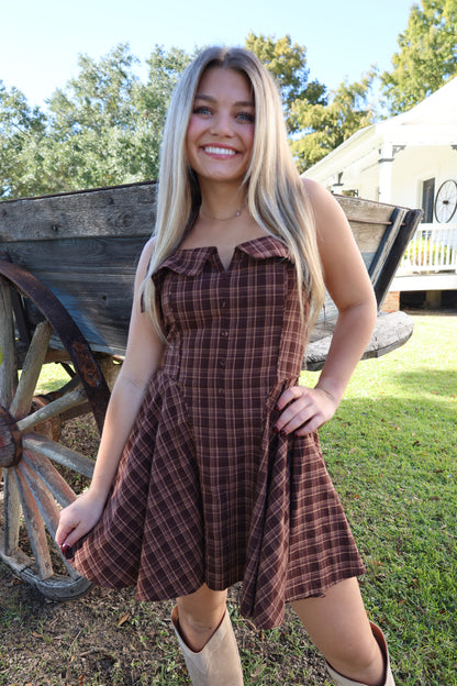 Fall For Me Dress(Brown)