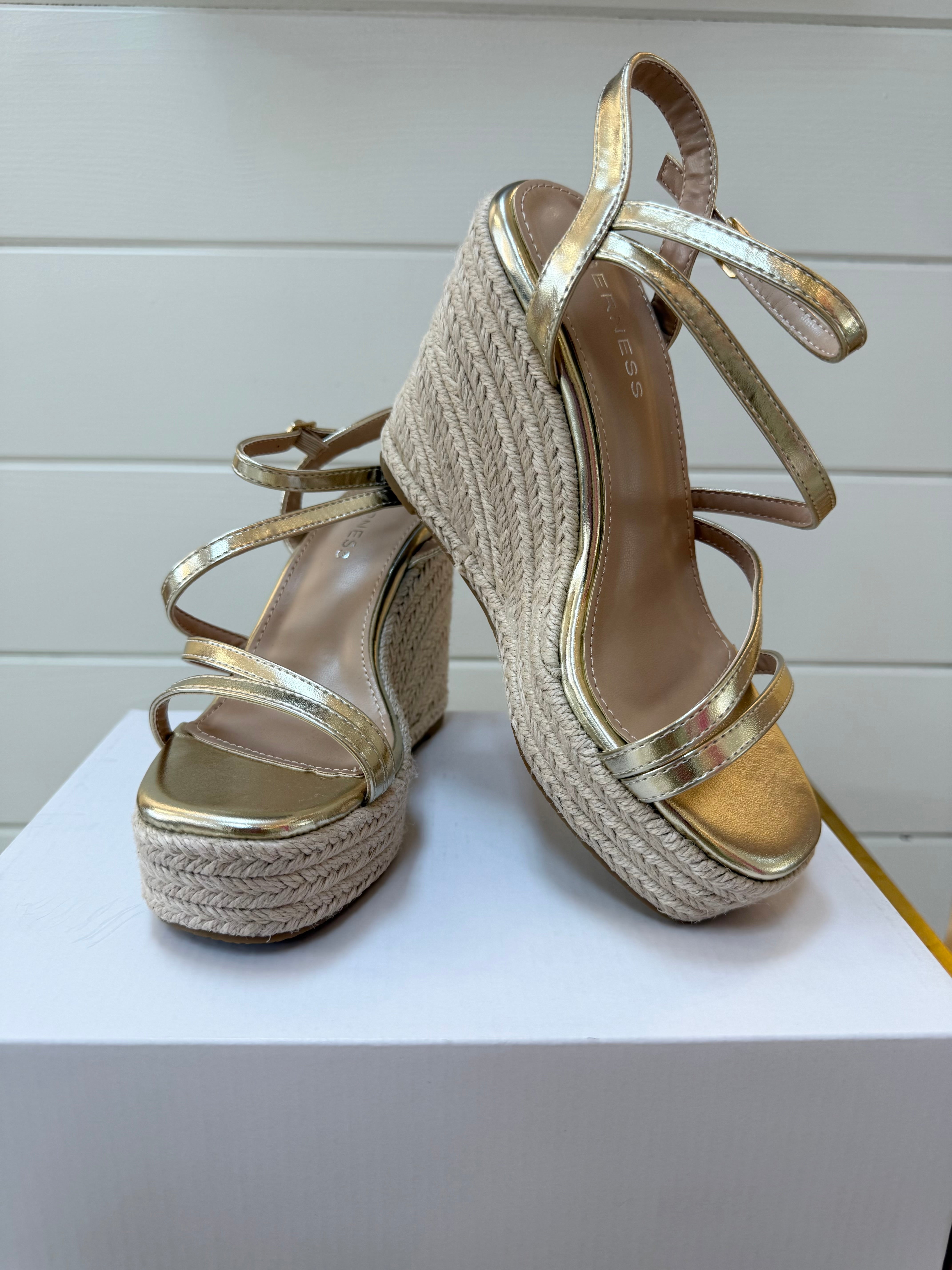 Roma Wedge-Gold