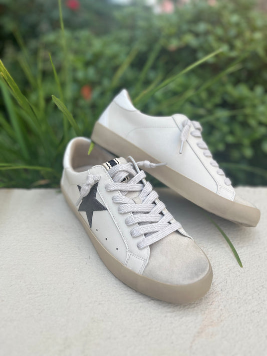 Paula Grey Sneakers