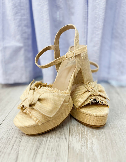 Hollywood Heel