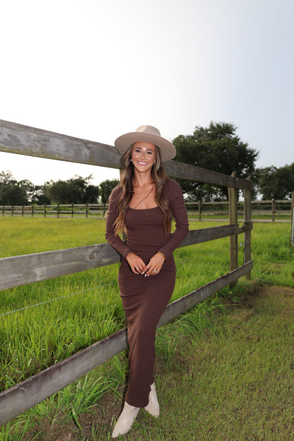 Veronica Dress(umber)